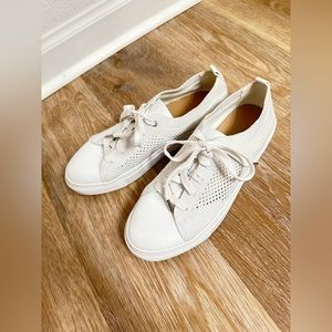 Banana Republic white mesh sneakers